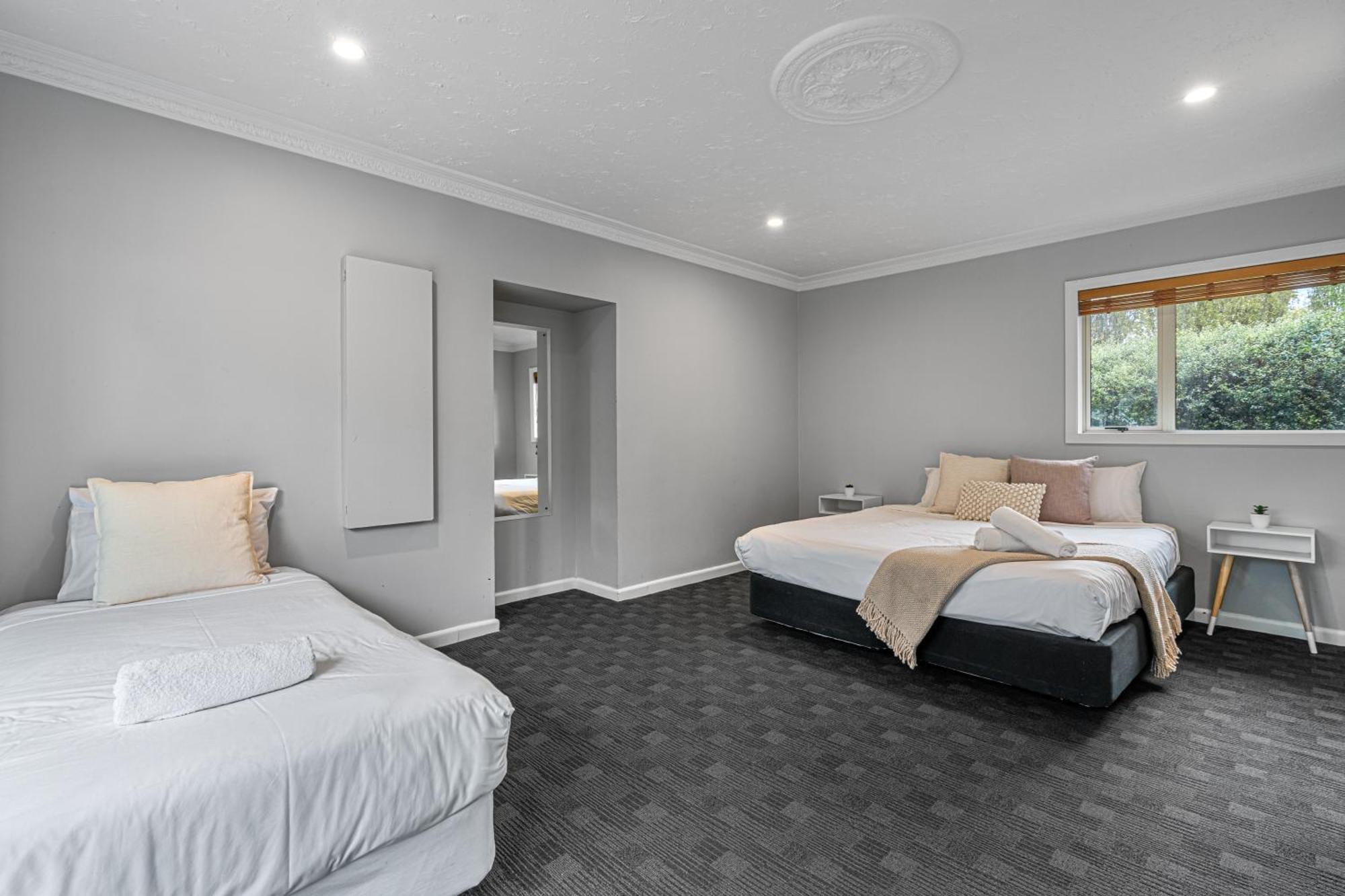 Tasman Holiday Parks - ไครสต์เชิร์ช ภายนอก รูปภาพ A bedroom at the hotel